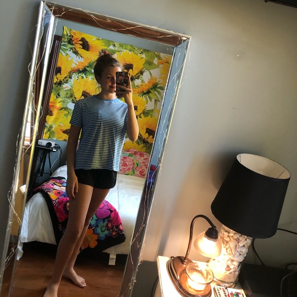 cute tee - Picture 2 of 3